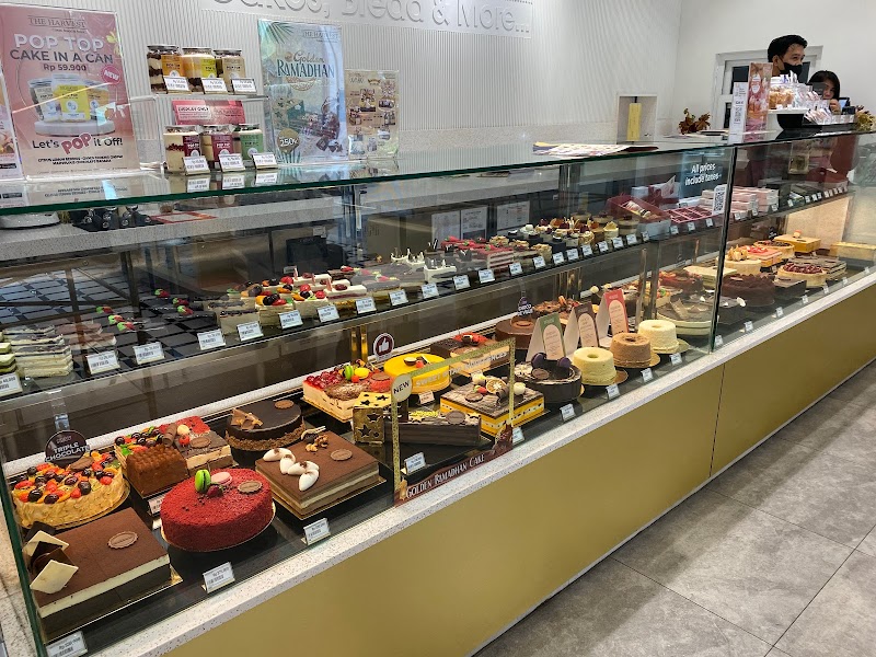 Mall Baru vs Tradisi Parcel Lebaran: Siapa yang Akan Menang di Cilacap?
